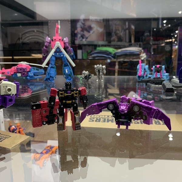 SDCC 2019 Hasbro Booth Photos Reveals Siege Ratbat, Micromaster Battle Squad, Astrotrain Base And More  (12 of 12)